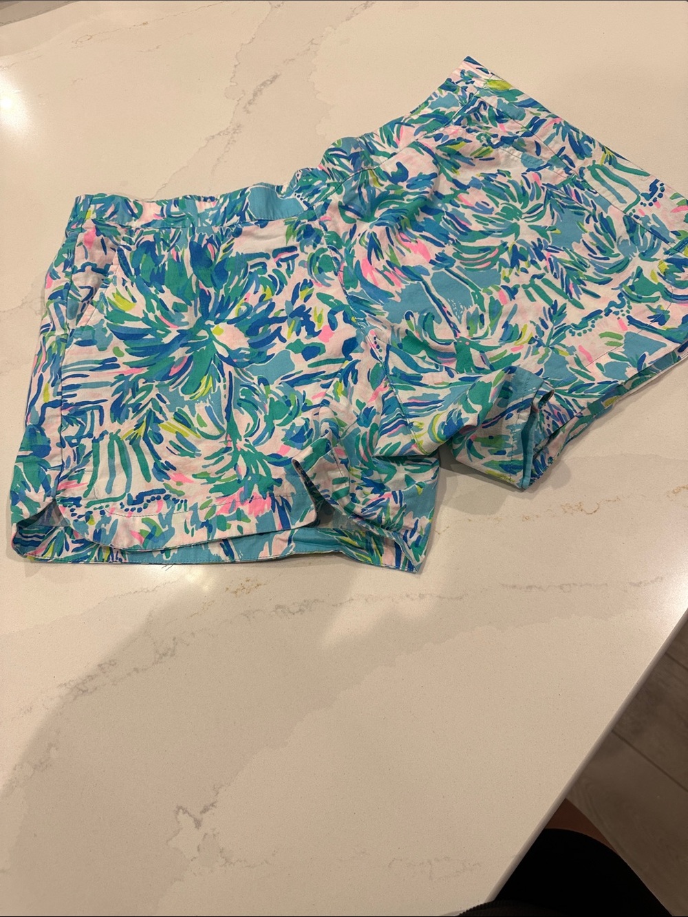 LILLY PULITZER Ocean View Shorts Blue Ibiza Cabana Cocktail size M
